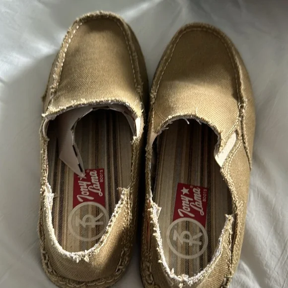 Almost New Tony Lama Winter Wheat Canvas Shoes- unisex - Picture 5 of 6